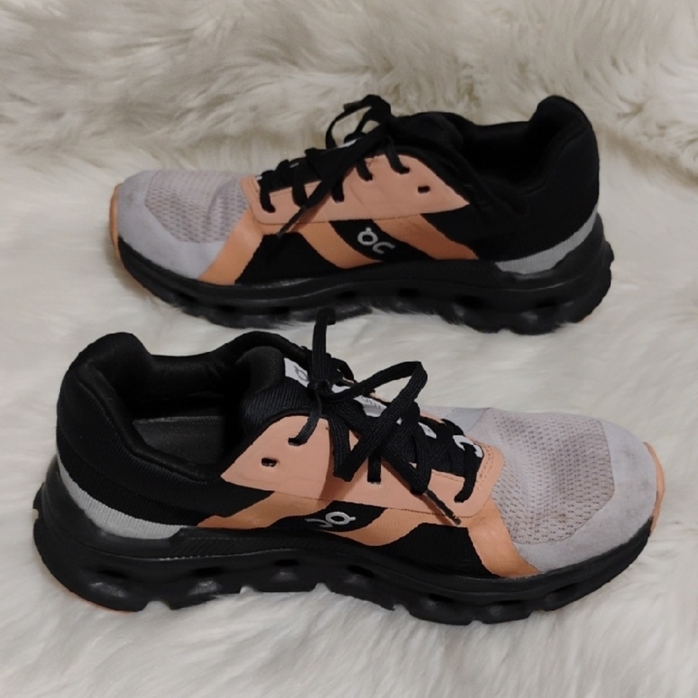 SALE! On Cloud Running Fade Black Peach Sneakers Sz.7 Gently Worn (X1) - Picture 6 of 10